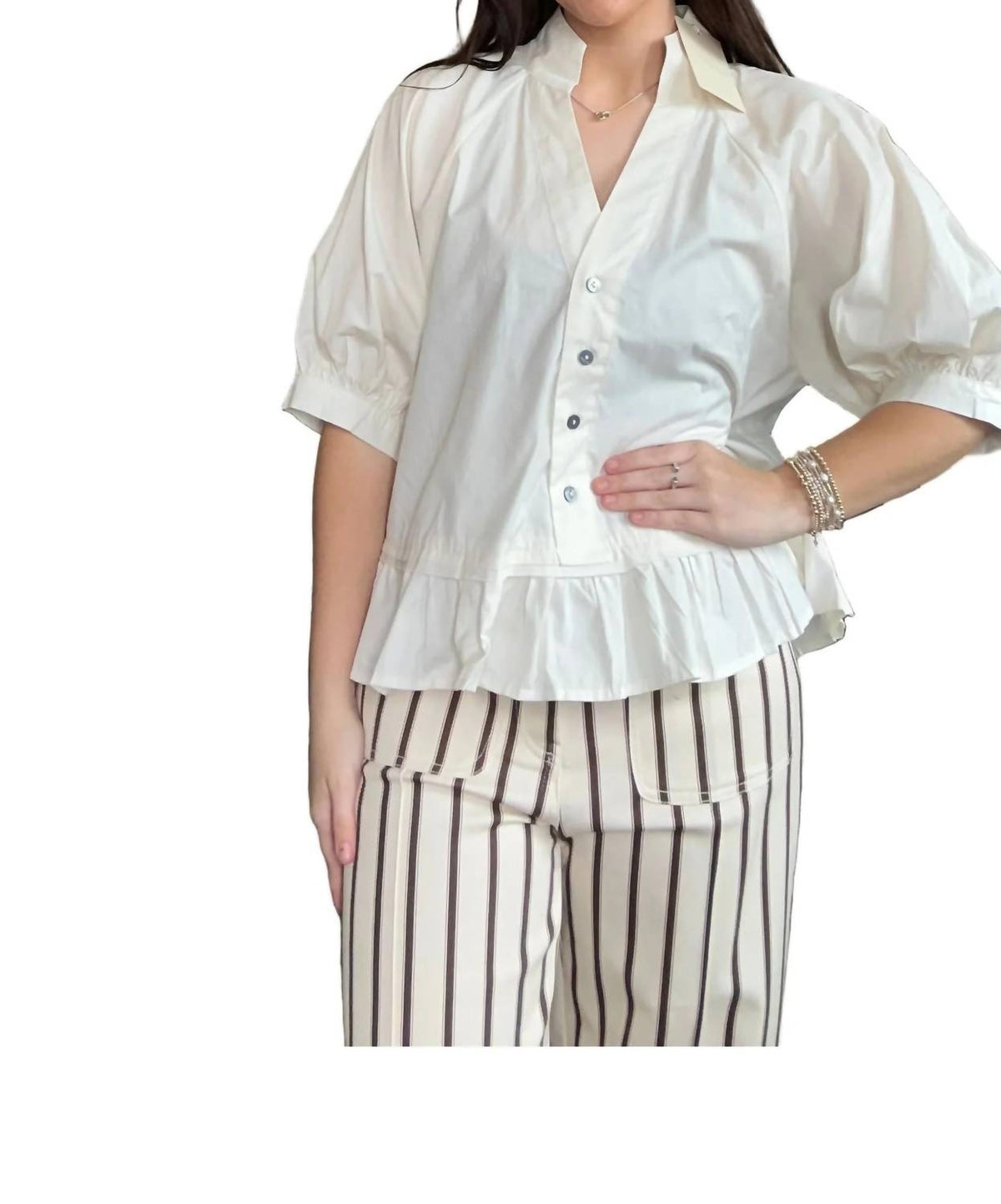 Entro - Boutique Style Ruffle Hem Blouse
