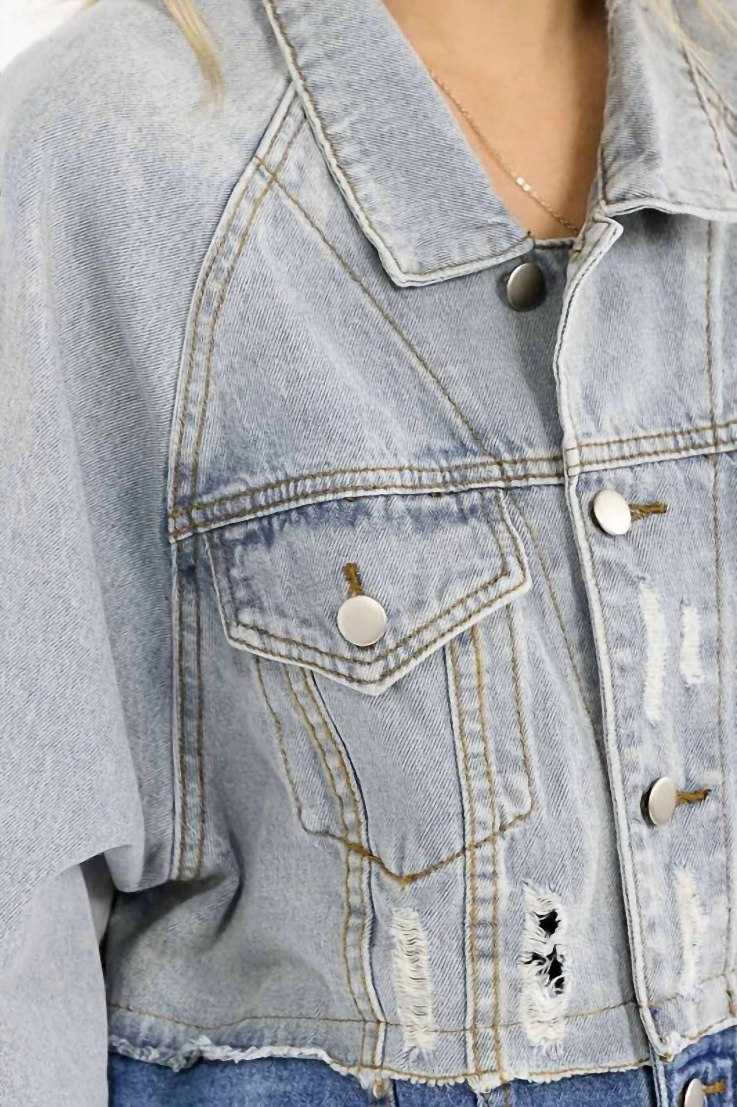 Little Secret Of Mine - Split Decision Button Closure Pockets Two-Tone Denim Jacket