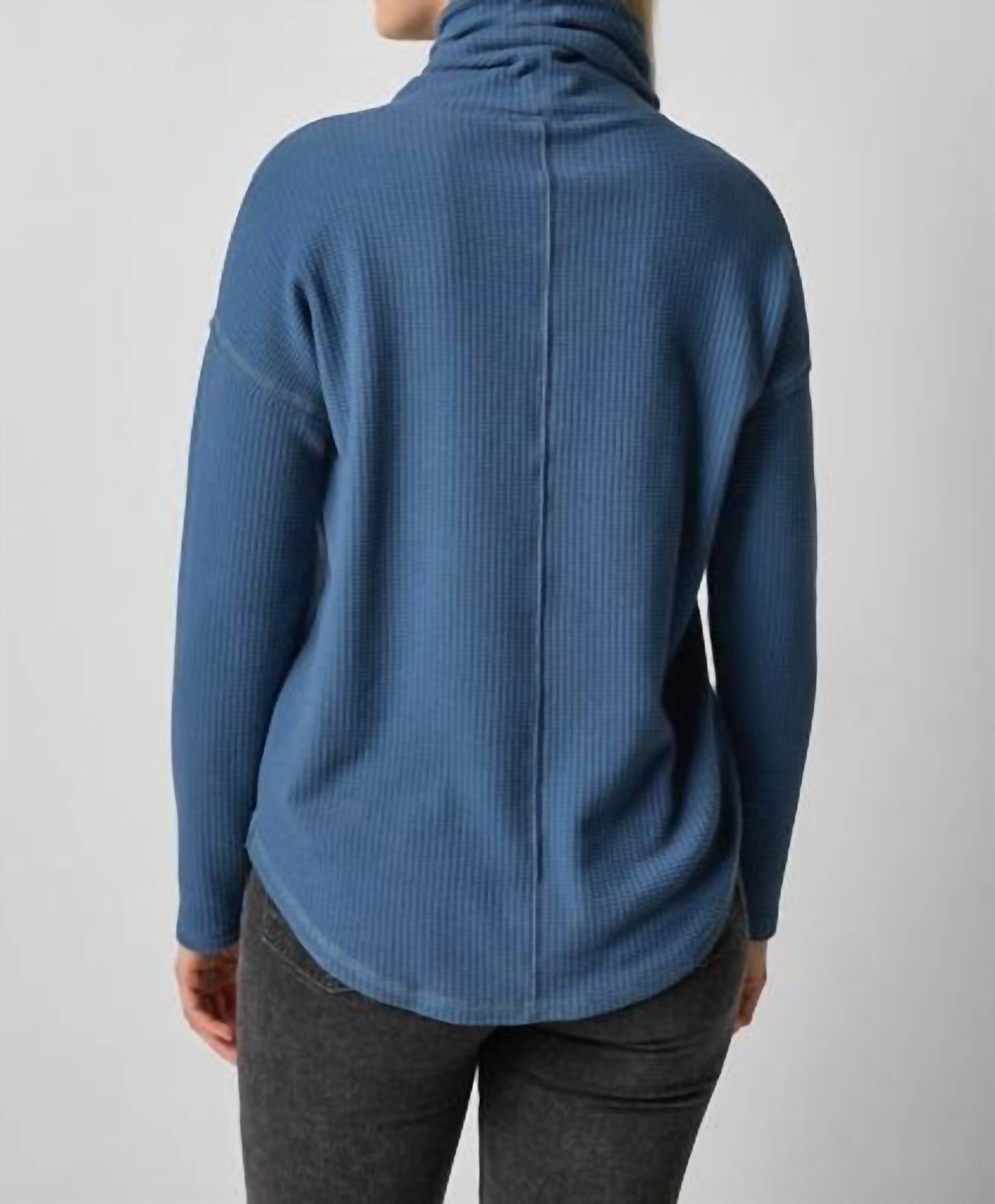 Lilla P - Rounded Hem Mock Neck Tee