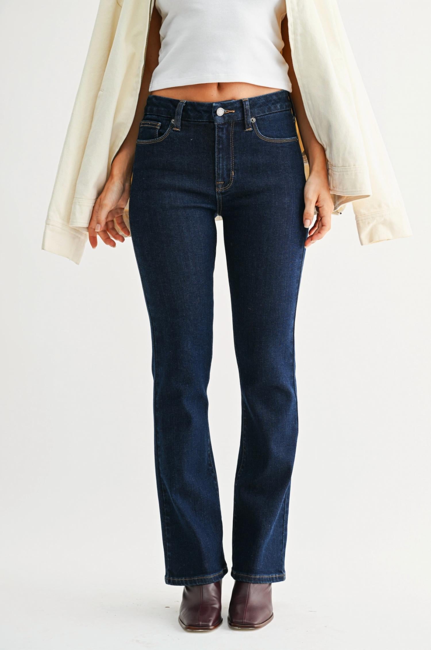 Just Usa - Celine Slim Clean Bootcut Jean