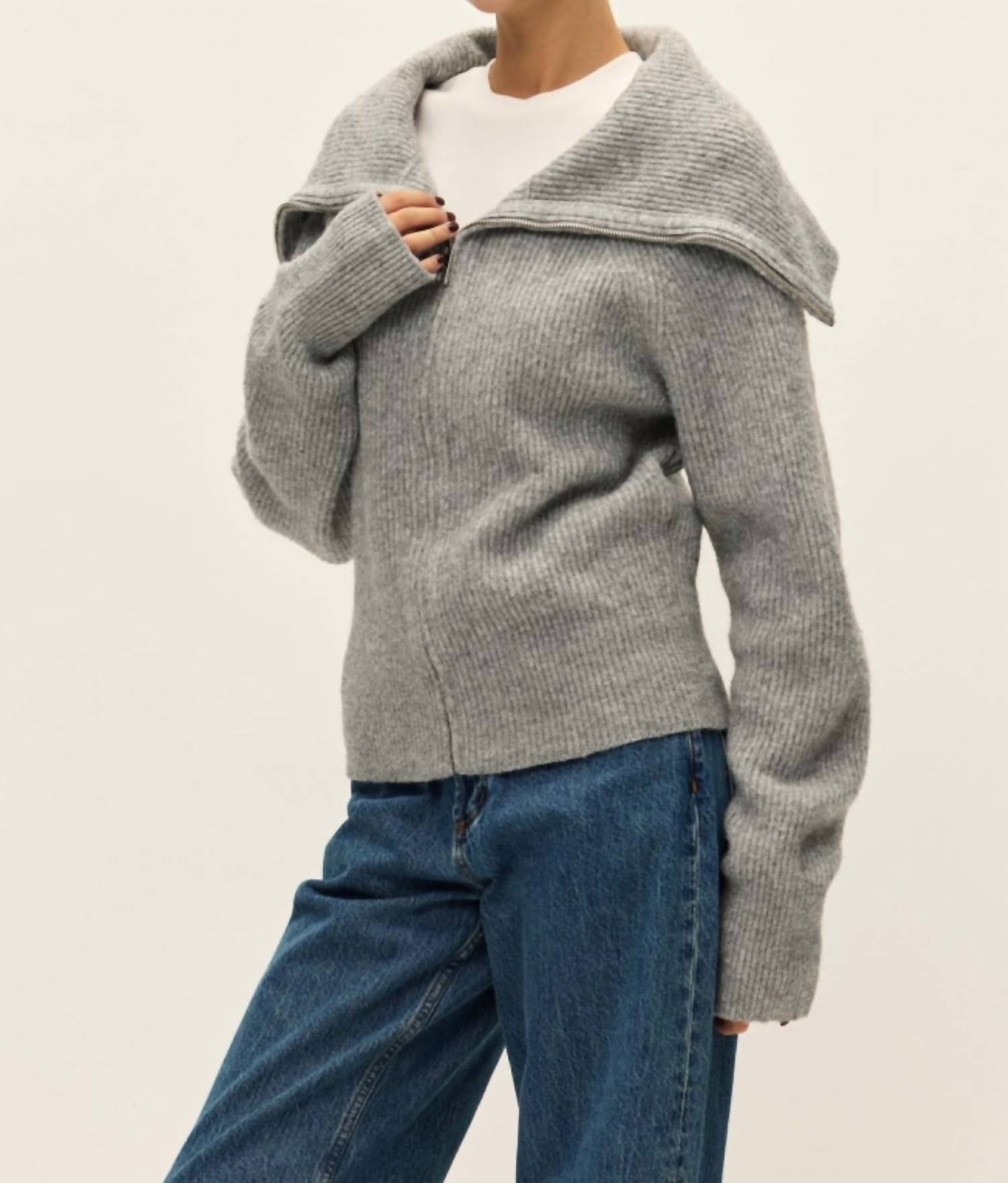 Elodie - Leigh Zip Up Sweater