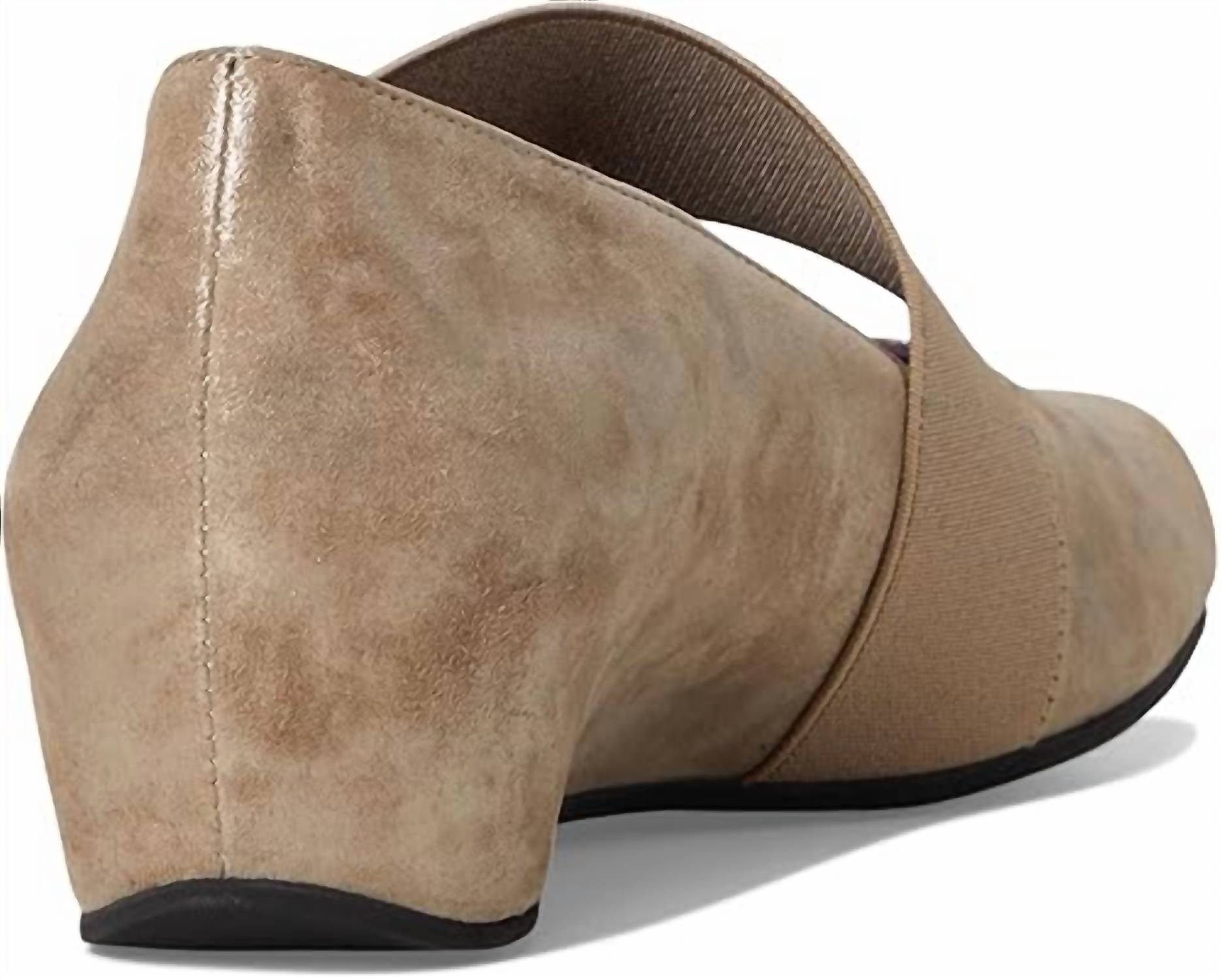 Vaneli - Women's Mary Hidden Casual Sandals