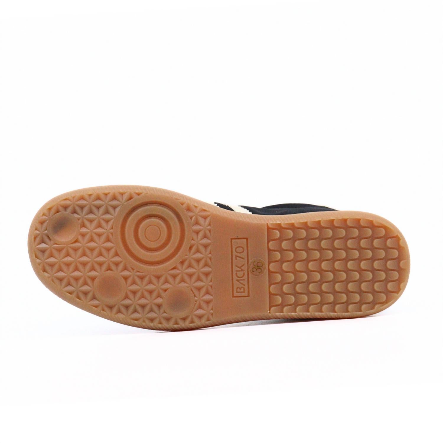 Back 70 - Women's Ghost Sneakers