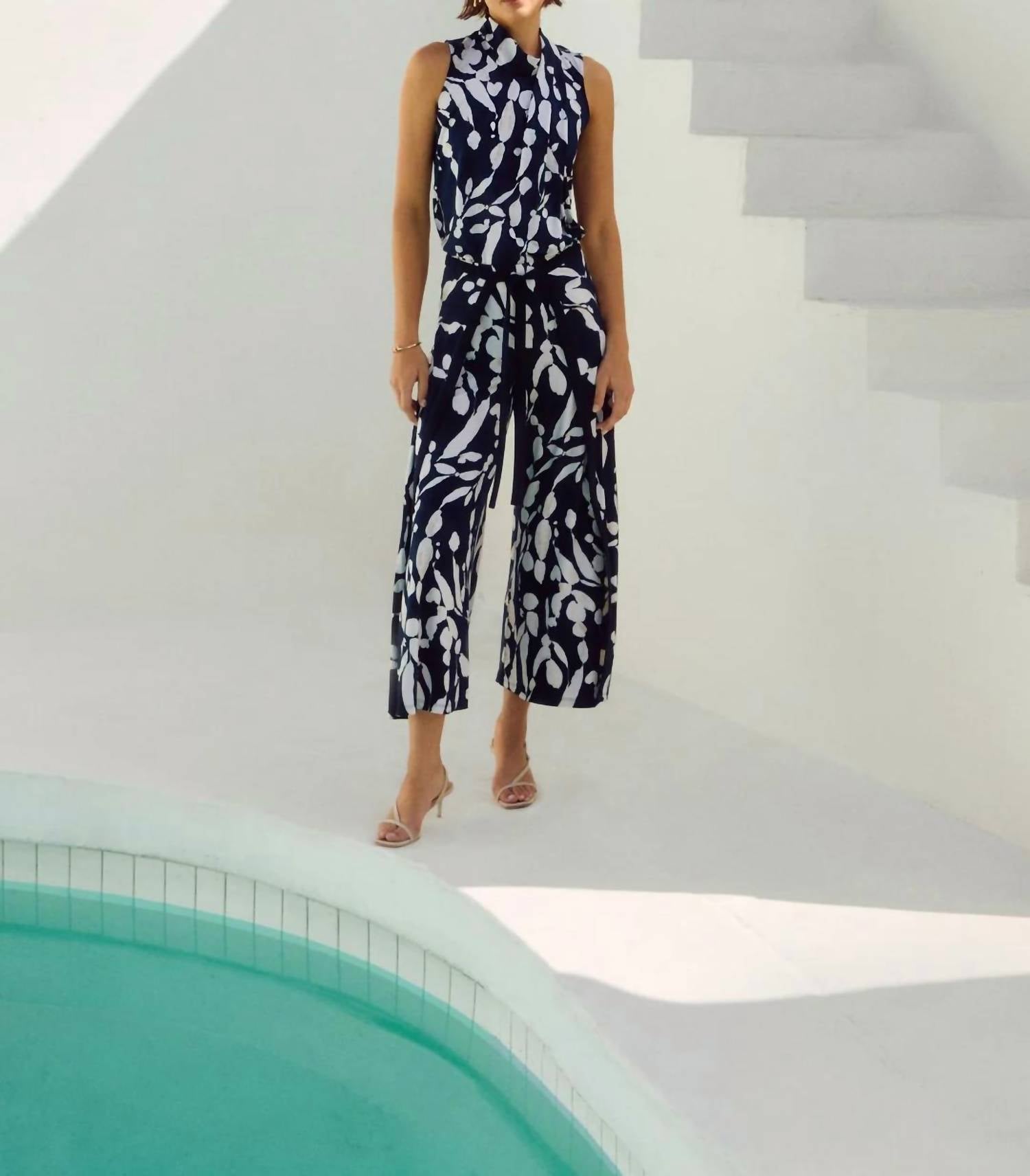 Joseph Ribkoff - KNIT ABSTRACT PRINT SLEEVELESS TOP