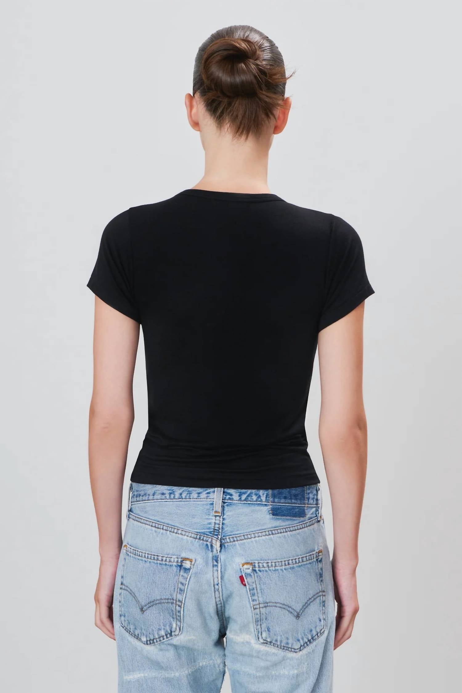 Eterne - Fitted Crewneck Short Sleeve T-shirt