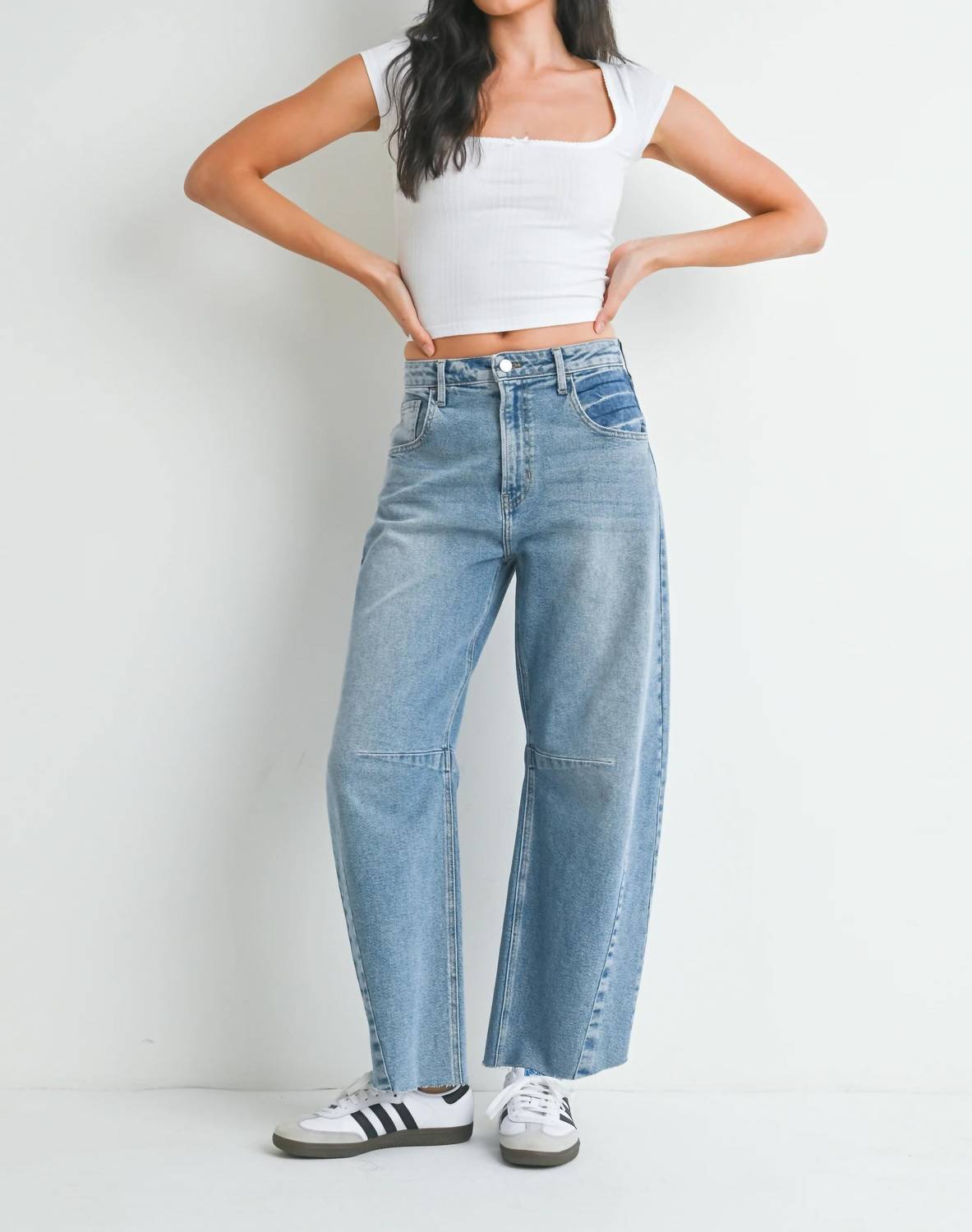 Just Black Denim - Barrel Jeans With Seams