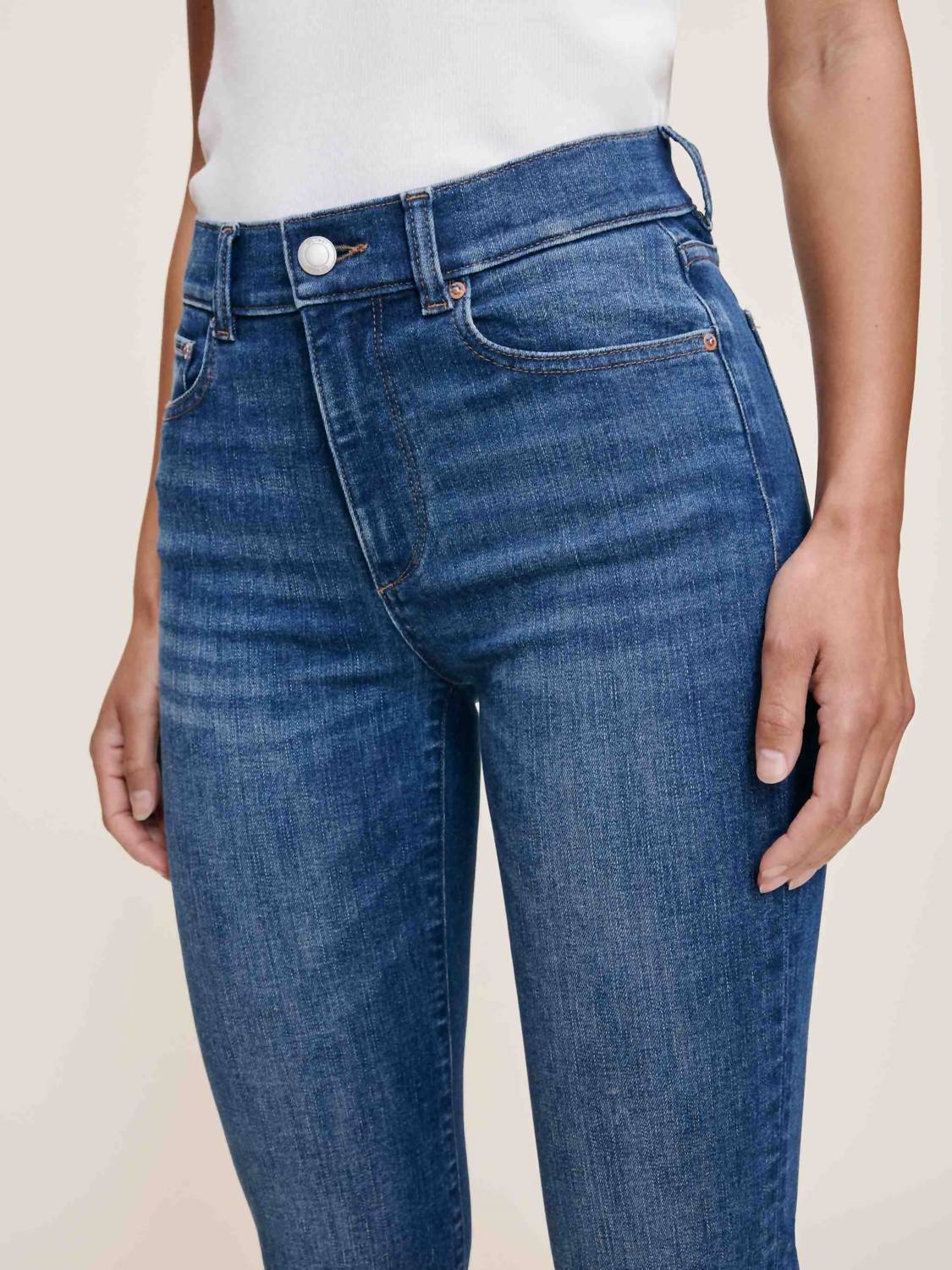 Dl1961 - Women'S - Mara Straight Mid Rise Instasculpt Ankle Jeans