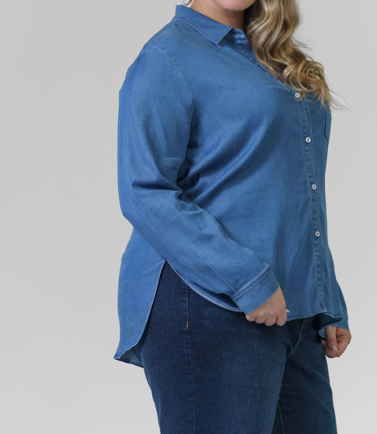 Lysse - Drew Stretch Chambray Shirt - Plus