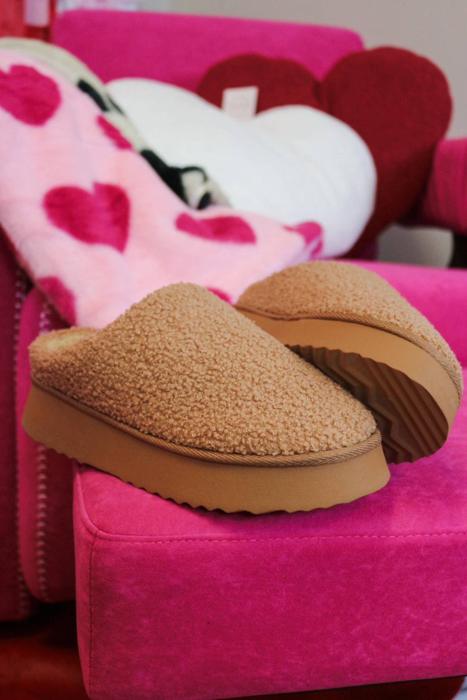 Mia - Women's Icee Sherpa House Slippers