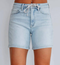 Vervet By Flying Monkey - Loreita Midi Jean Shorts