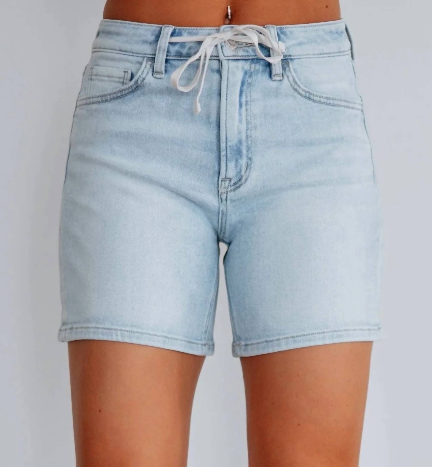 Vervet By Flying Monkey - Loreita Midi Jean Shorts