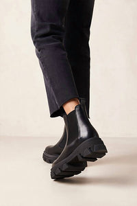 ALOHAS Women's Berenice Leather Ankle Boots in black - women's shoe - view 5
