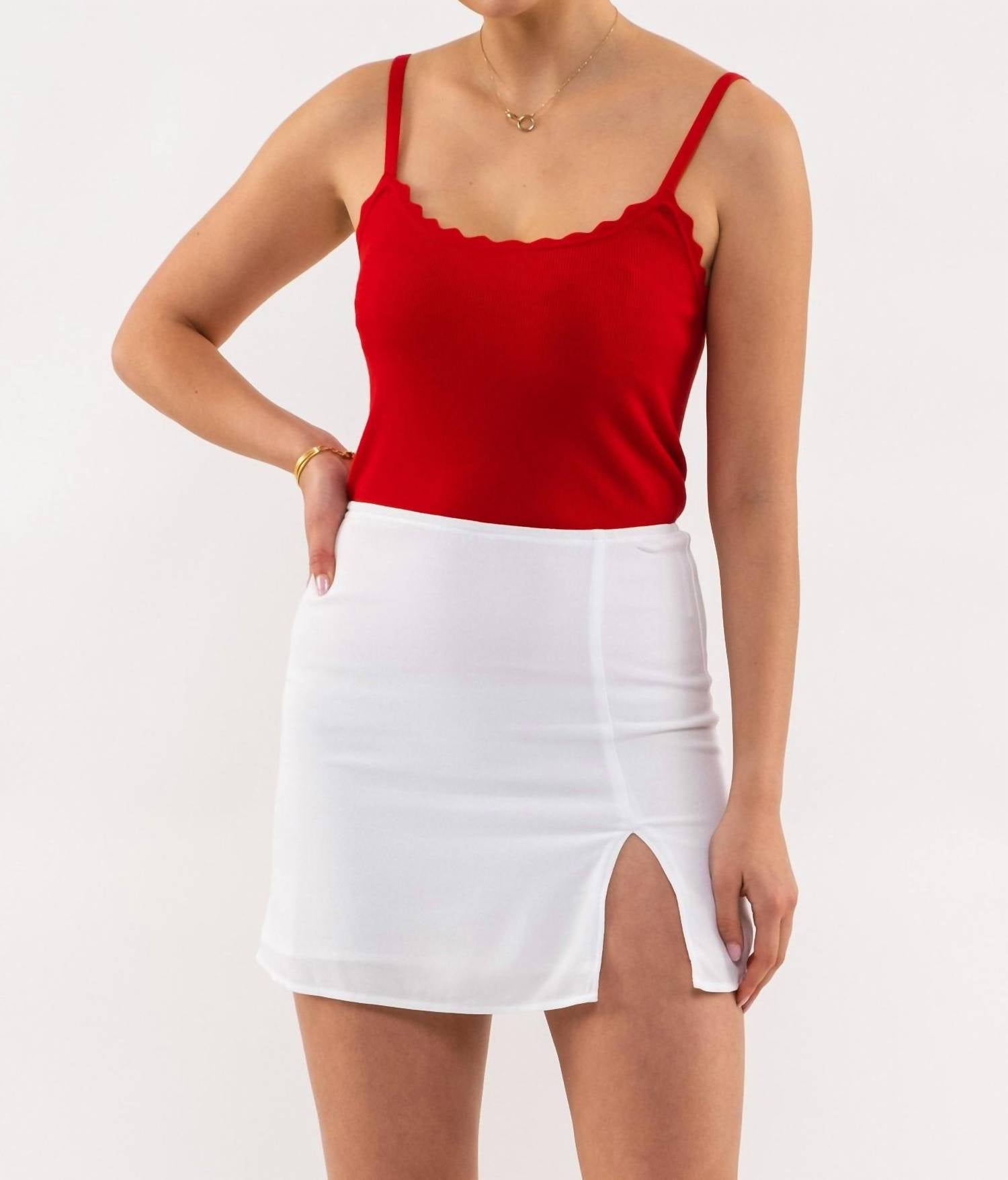 Mine - Scalloped Edge Layering Tank