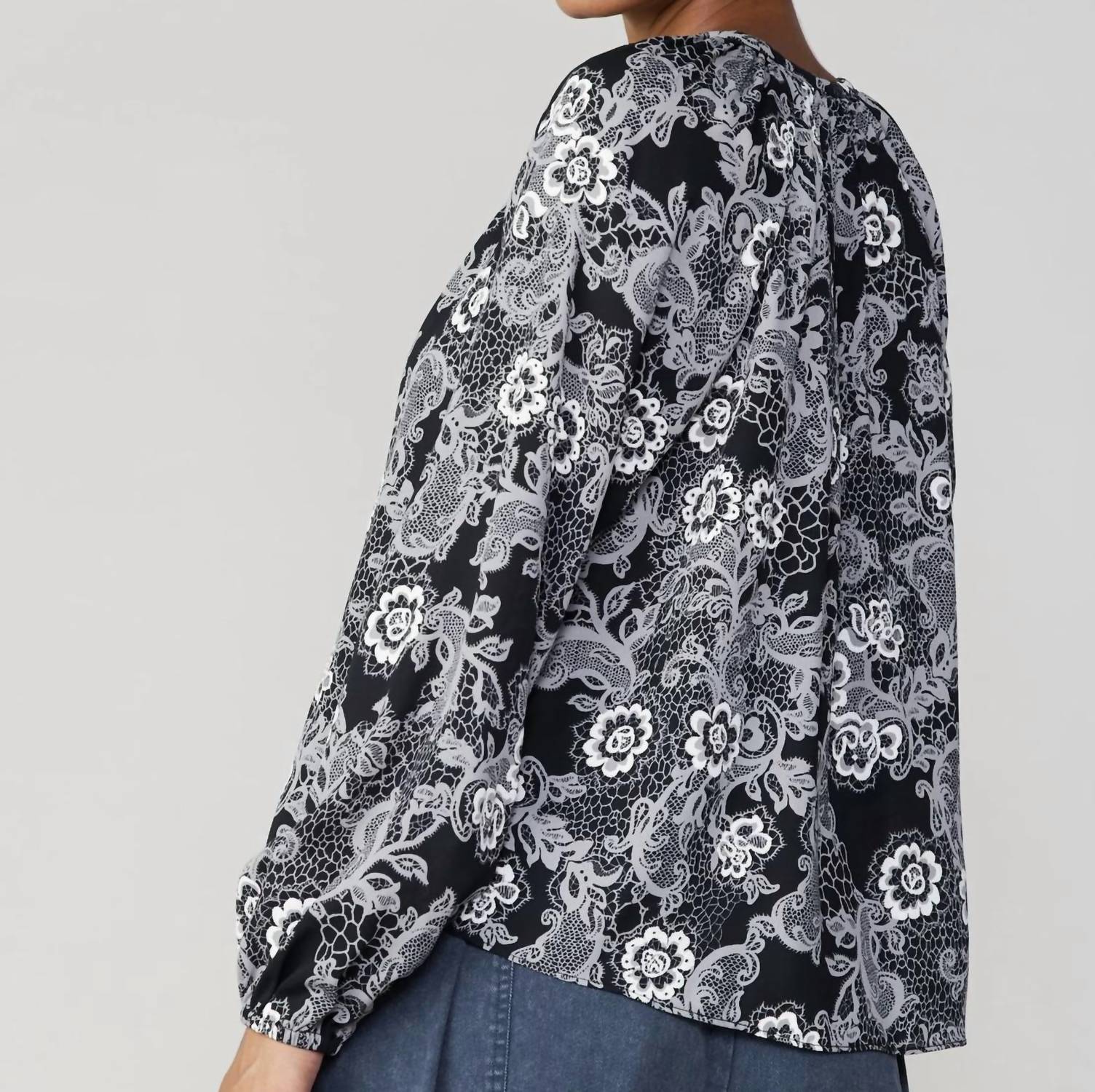 Current Air - Isabel Floral Blouse