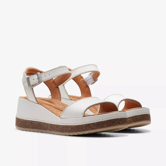 Clarks - Women's Kassanda Lily Wide Sandal