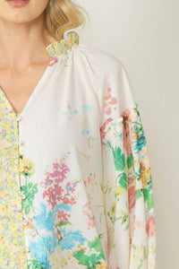 Entro - Floral Contrast Print V-Neck Blouse