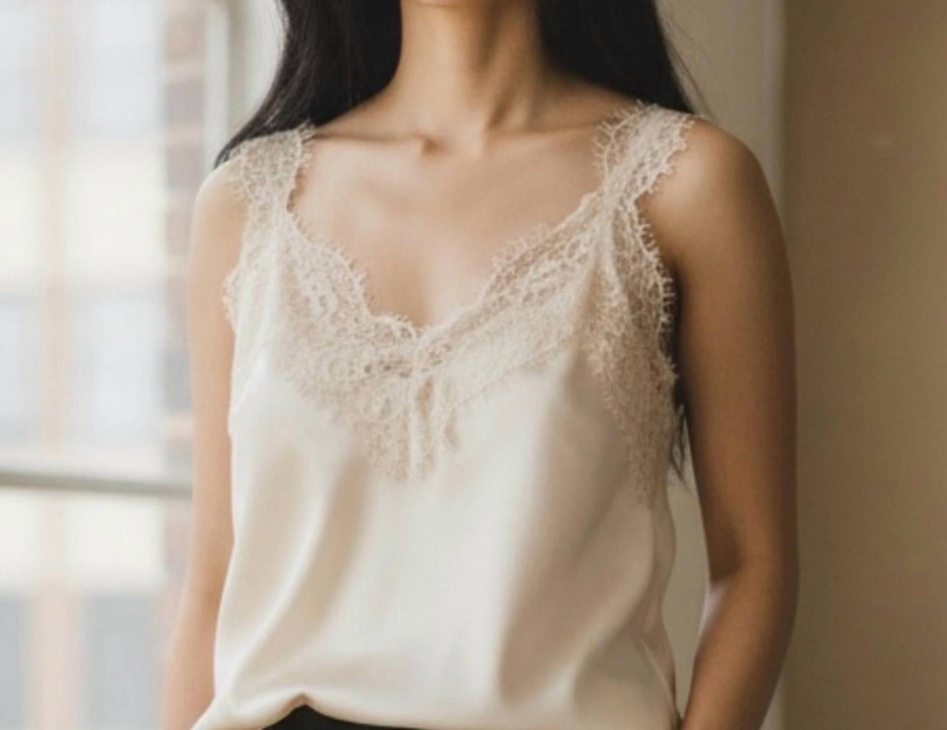 Vince Camuto - Elegant Lace Trim Camisole