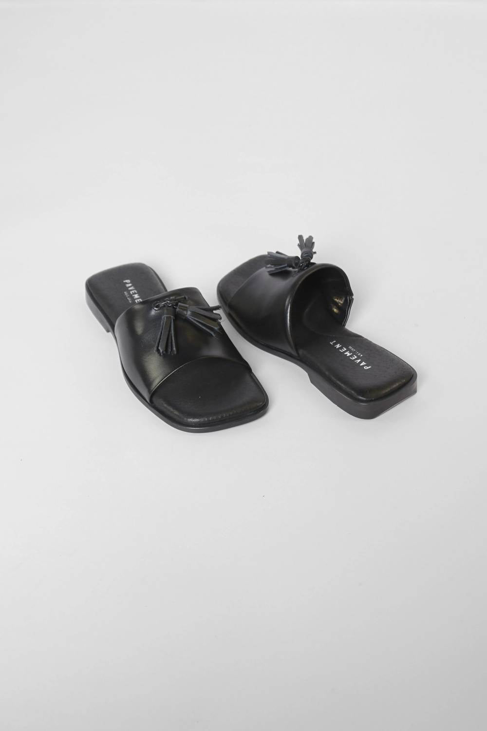 Pavement - Women's Paulina Sandals