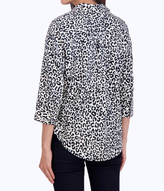 Foxcroft - Charlie 3/4 Sleeve Leopard Blouse