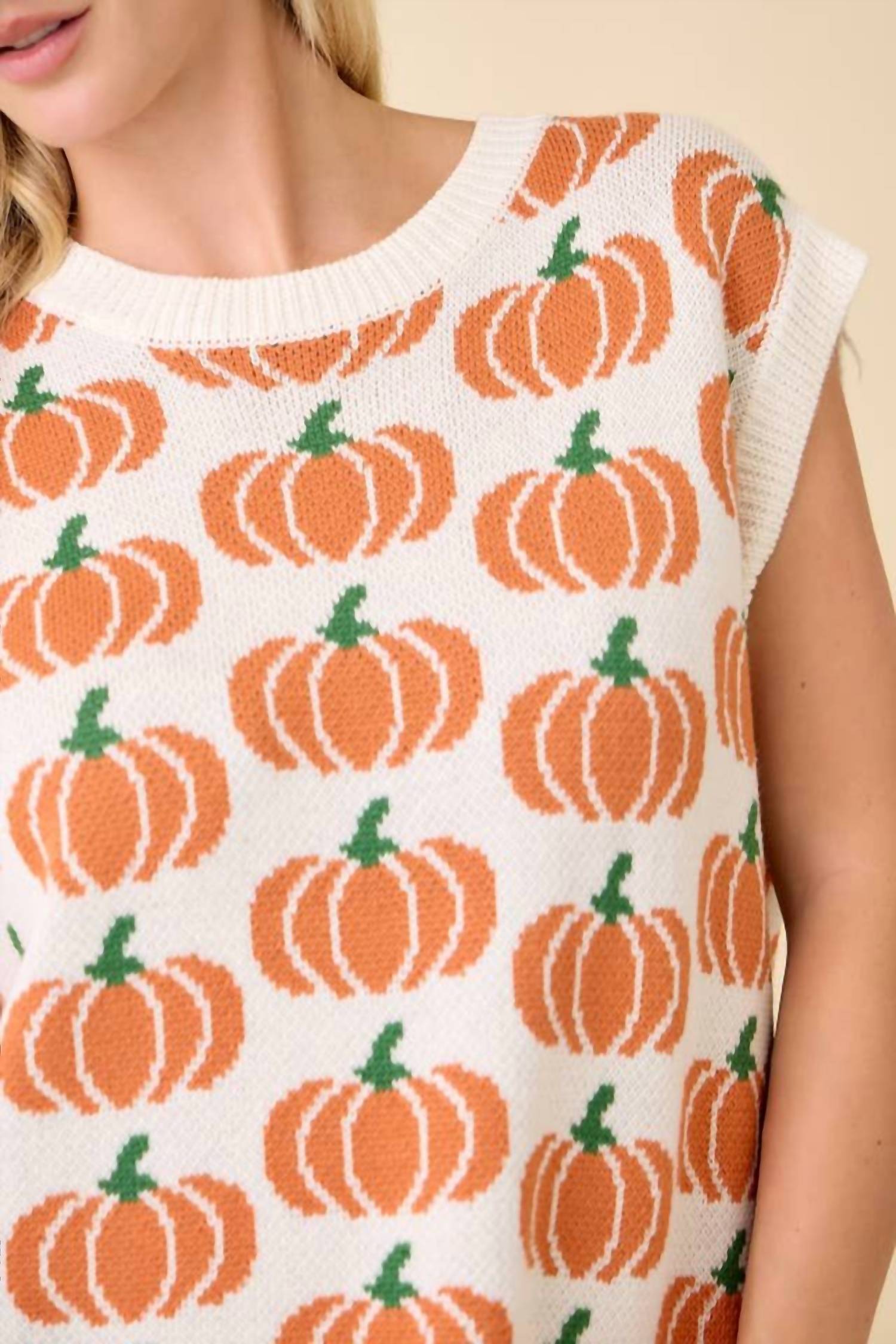 Mainstrip - Pumpkin Sweater