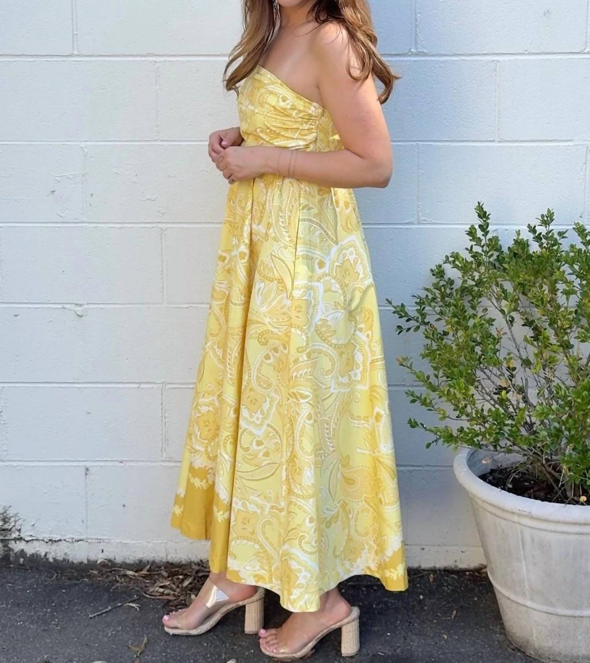 Olivaceous - Maisie Strapless Paisley Midi Dress