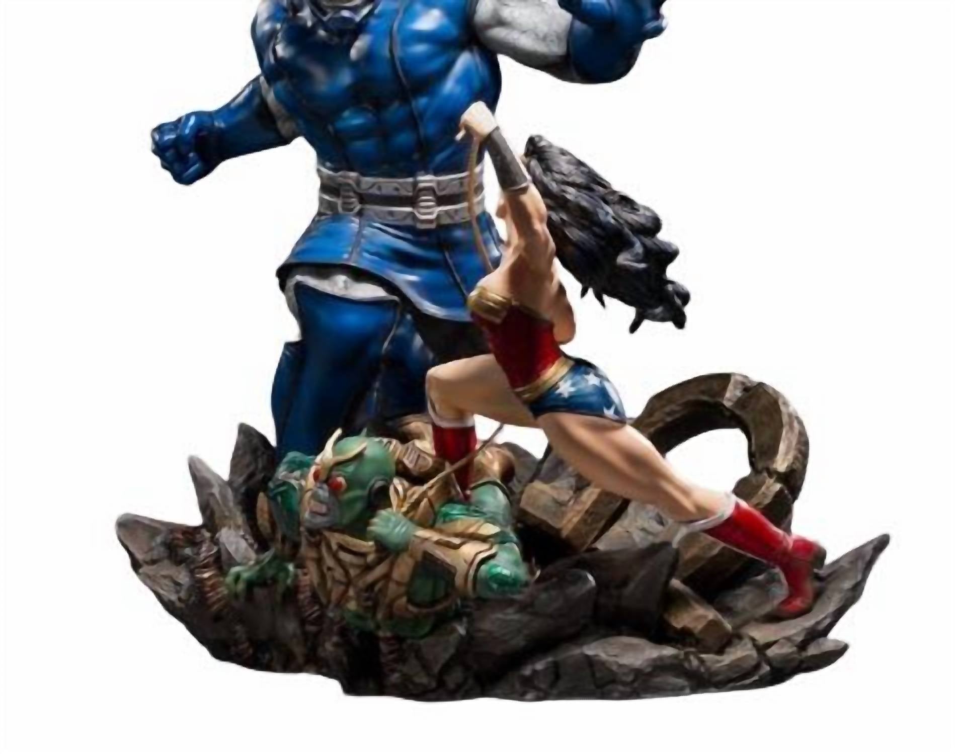 Iron Studios - Dc Comics Wonder Woman Vs. Darkseid 1/6 Diorama