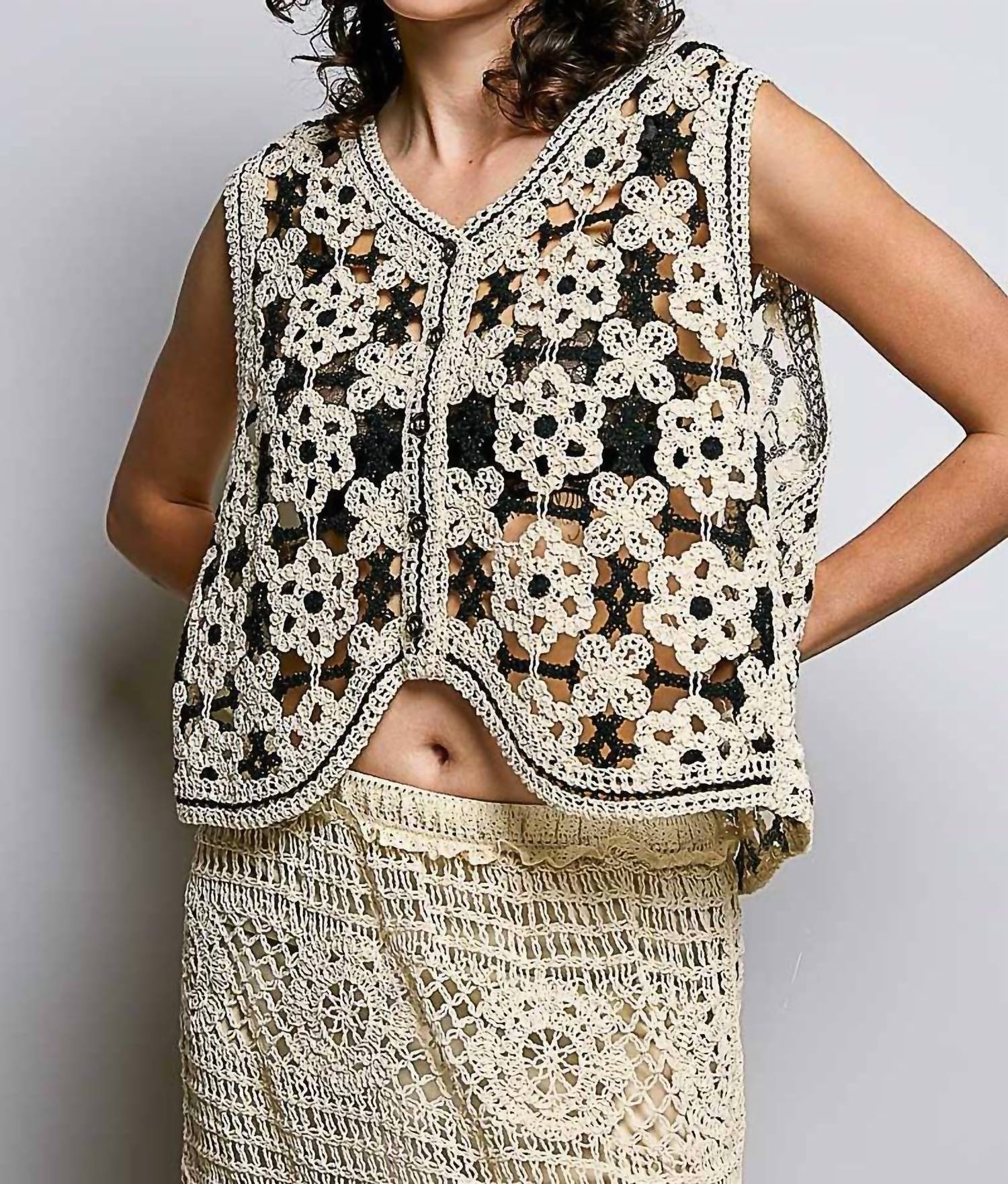 Pol - Decorative Touch Button V-neck Floral Crochet Vest