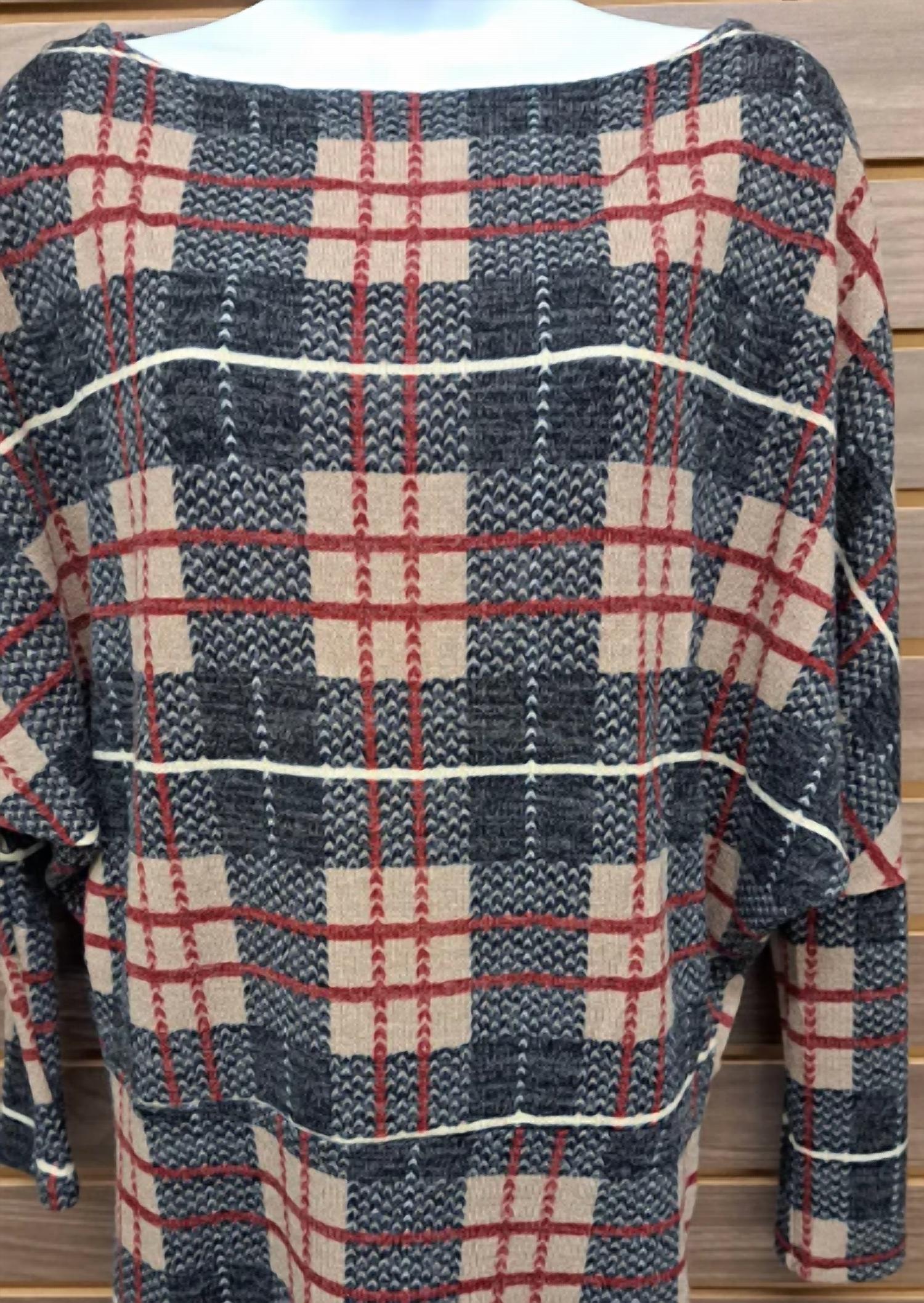 First Love - Women's Loose Fit Plaid Long Sleeve Top