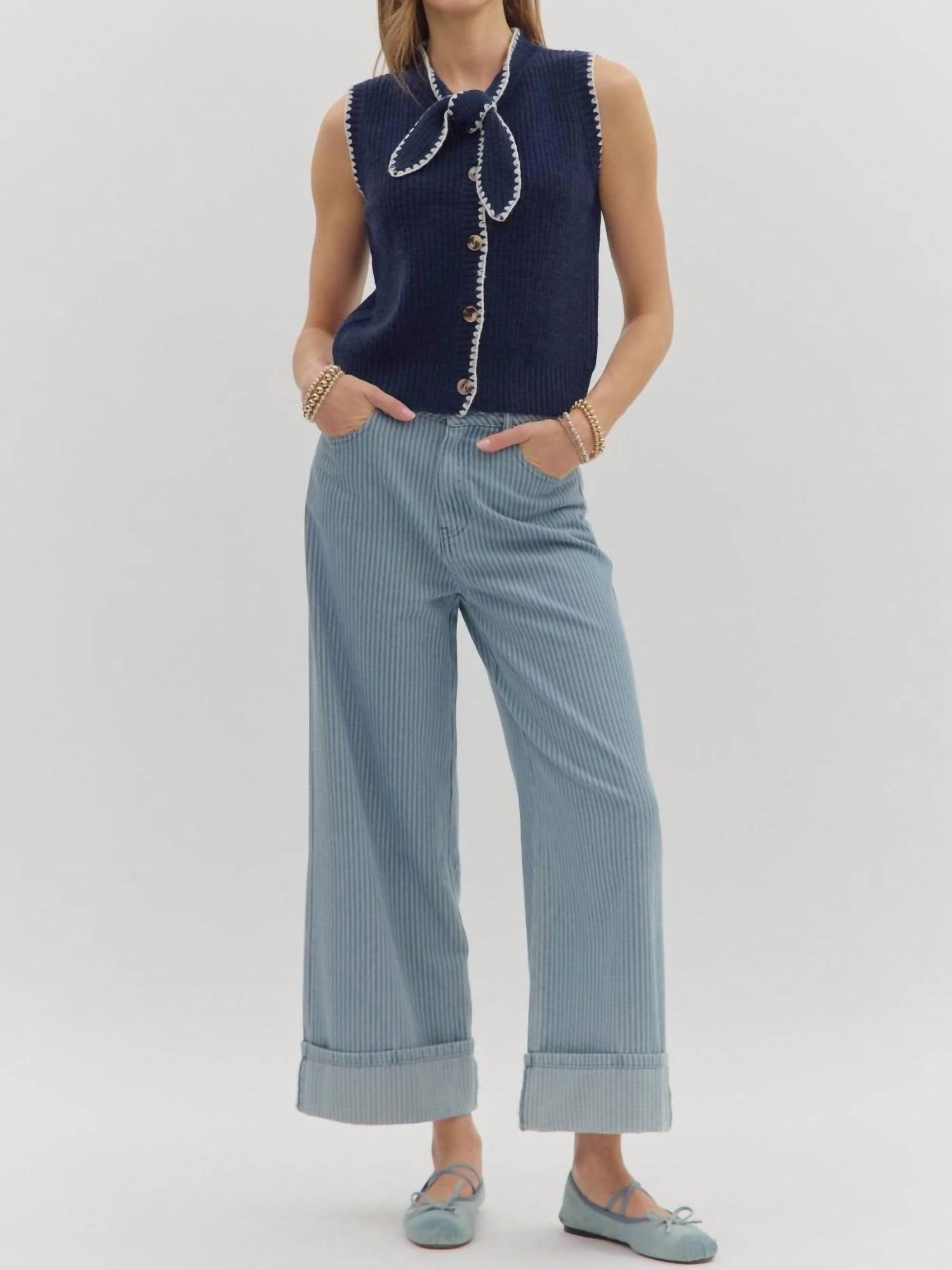 Entro - Neck Bow Sleeveless Top