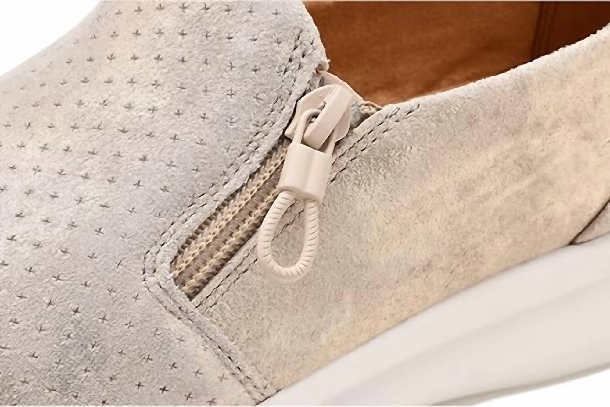 Clarks - Women's Lynell Sky Sneakers