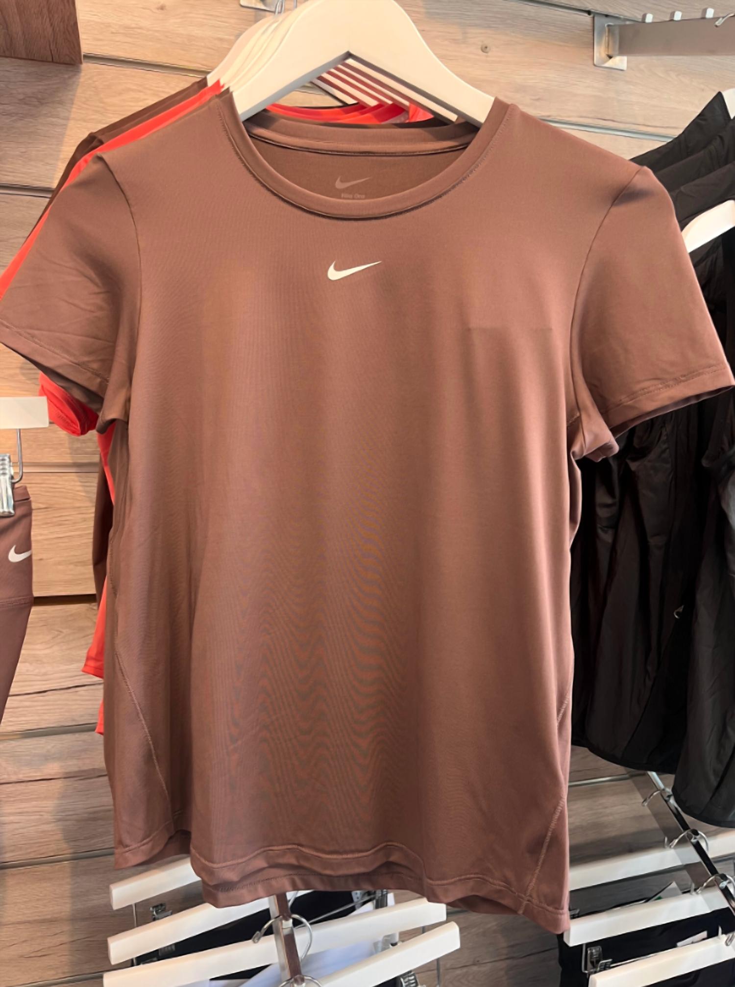 Nike - One Classic Dri Fit Short Sleeve Top