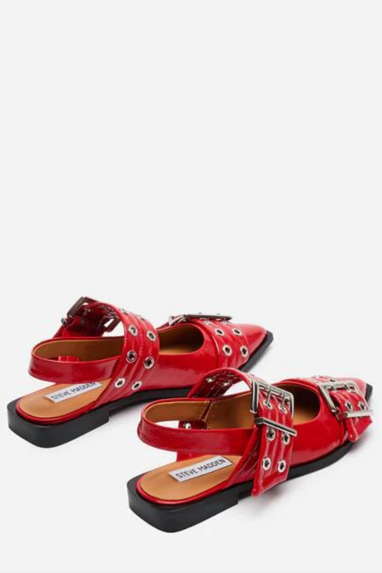 Steve Madden - Graya Pointed Toe Flats