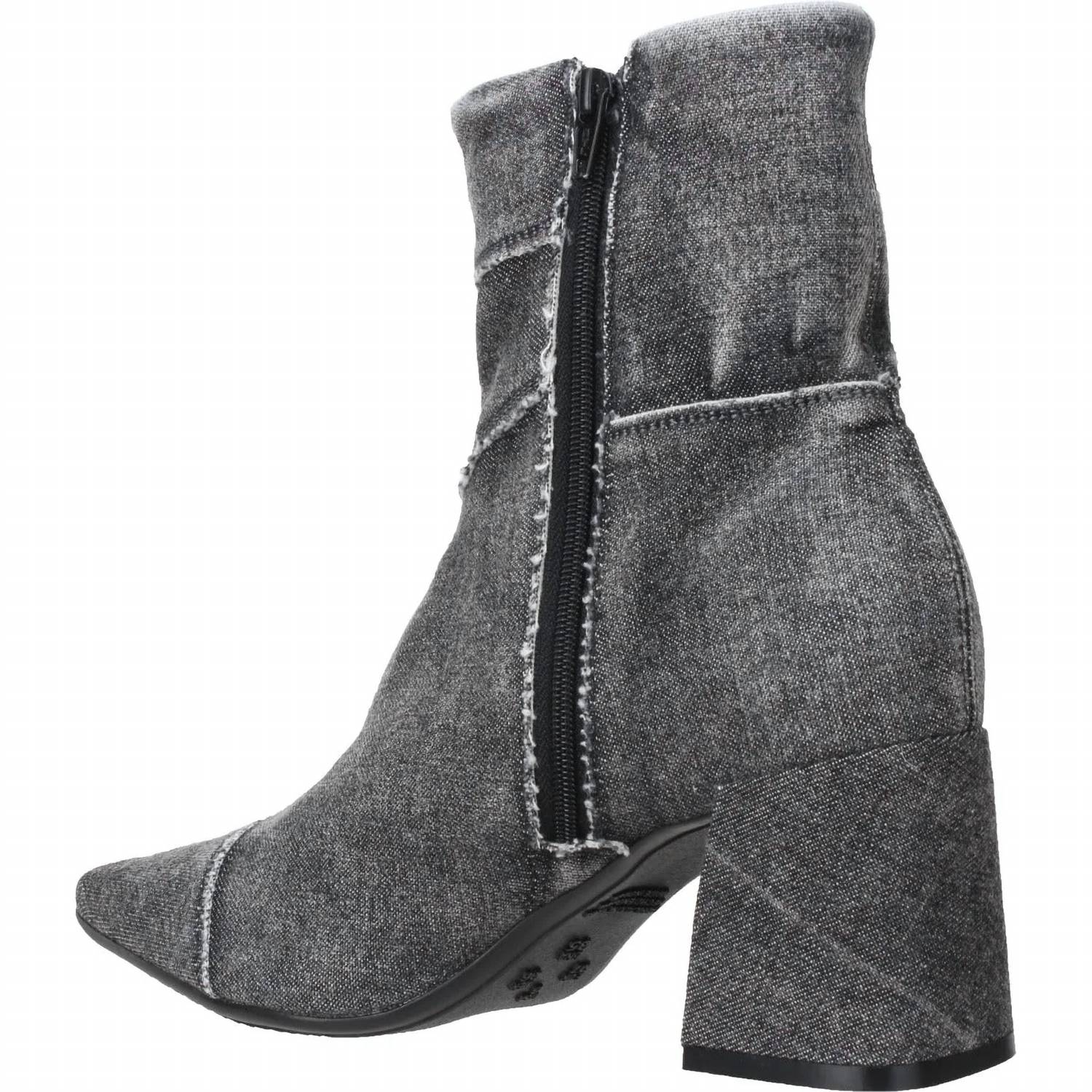 Love Rio - Women's Maron Booties