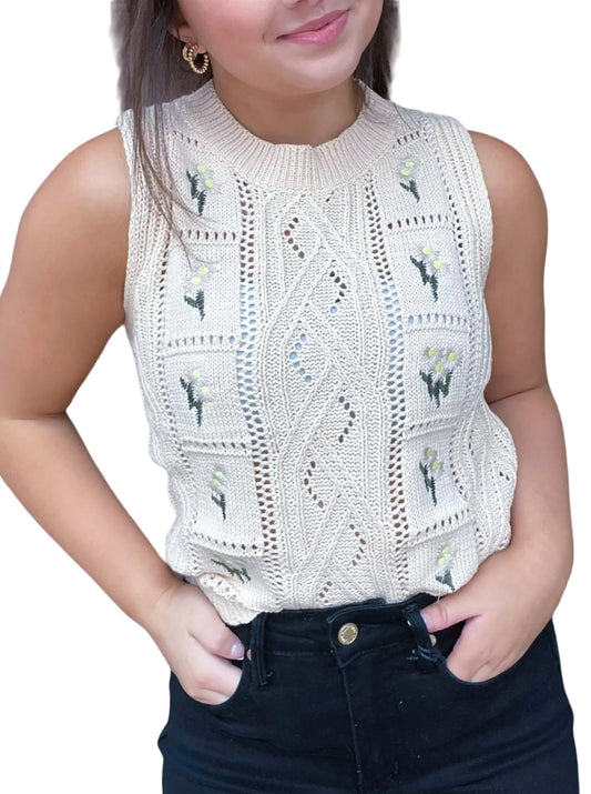 &Merci - Flower Embroidered Sleeveless Sweater