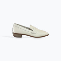 42 Gold - Yasmeen Croc Embossed Loafer