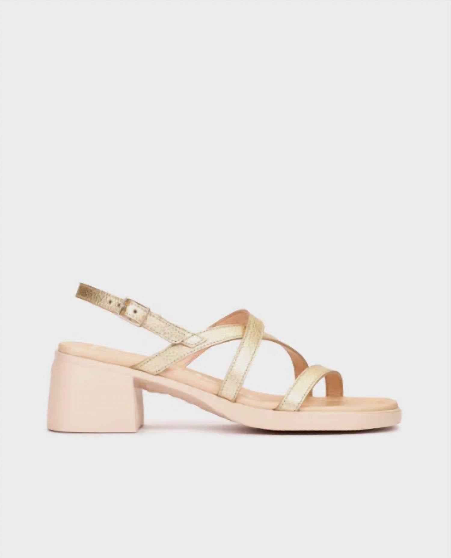 Wonders - Women's Moai Sandals