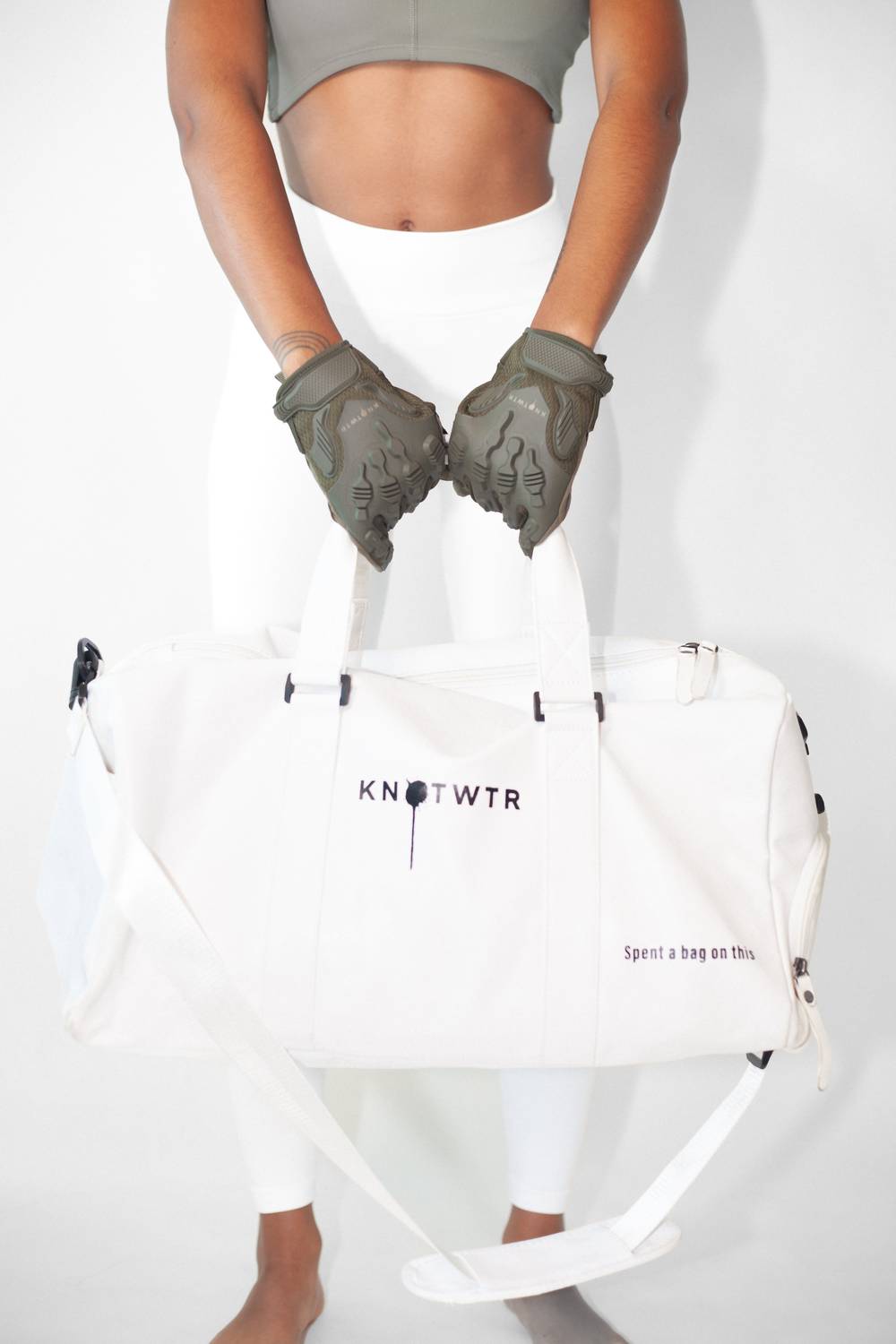 Knotwtr - Goblin Gloves