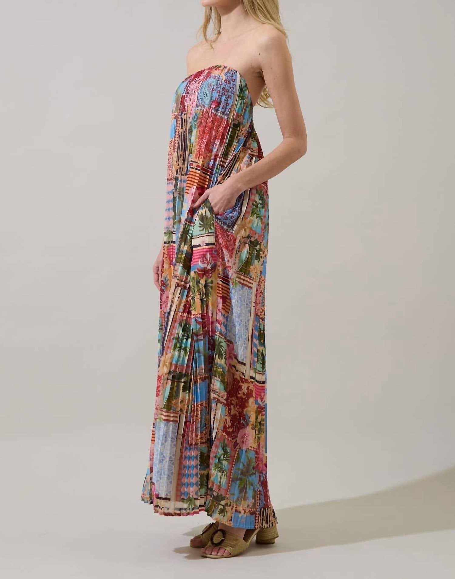 Sugarlips - Isabela Pleated Maxi Dress