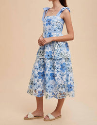 In-Loom - CROCHET LACE FLORAL MAXI DRESS