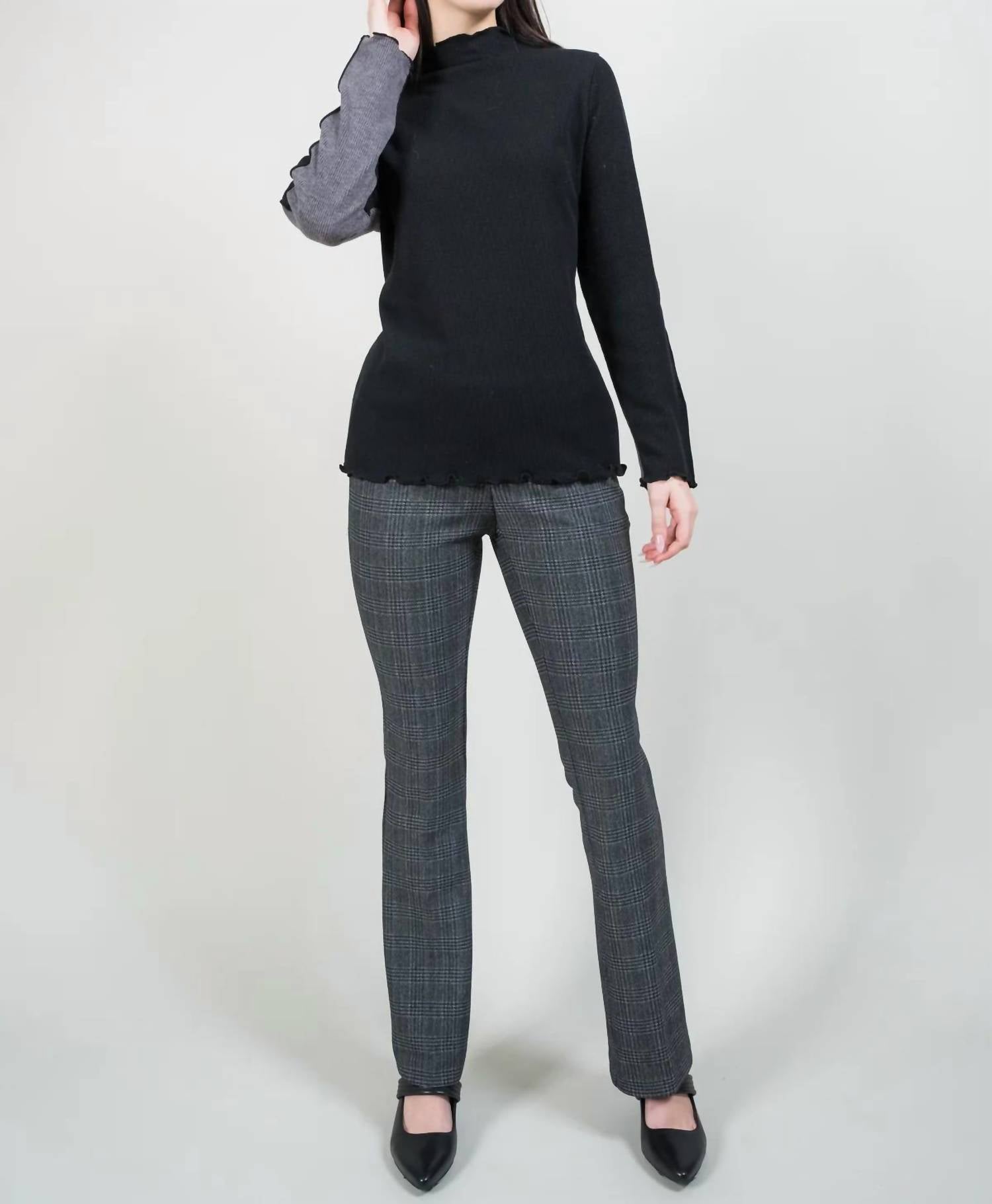 Trisha Tyler - Two toned ribbed top