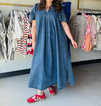 Easel - Women's Wing Sleeve Dress