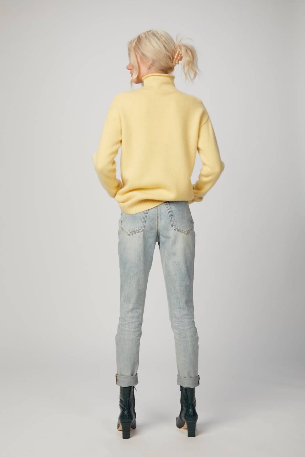 PURE CASHMERE SWEATER