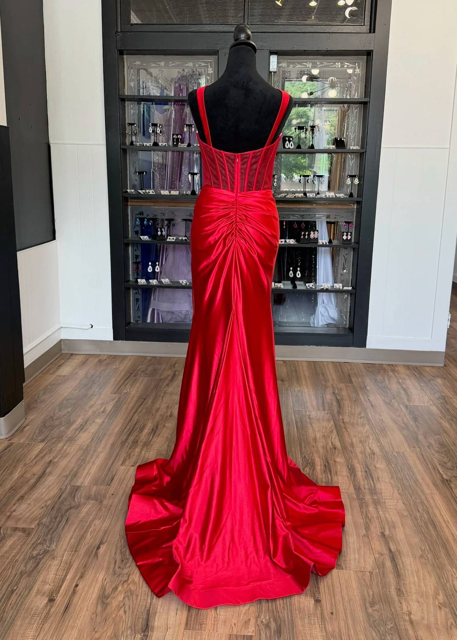 Sherri Hill - Women's Square Neck Sleeveless Dress