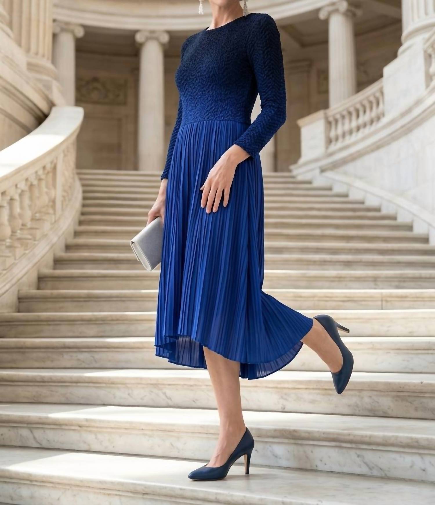 Vanite Couture - What day is it -Midi