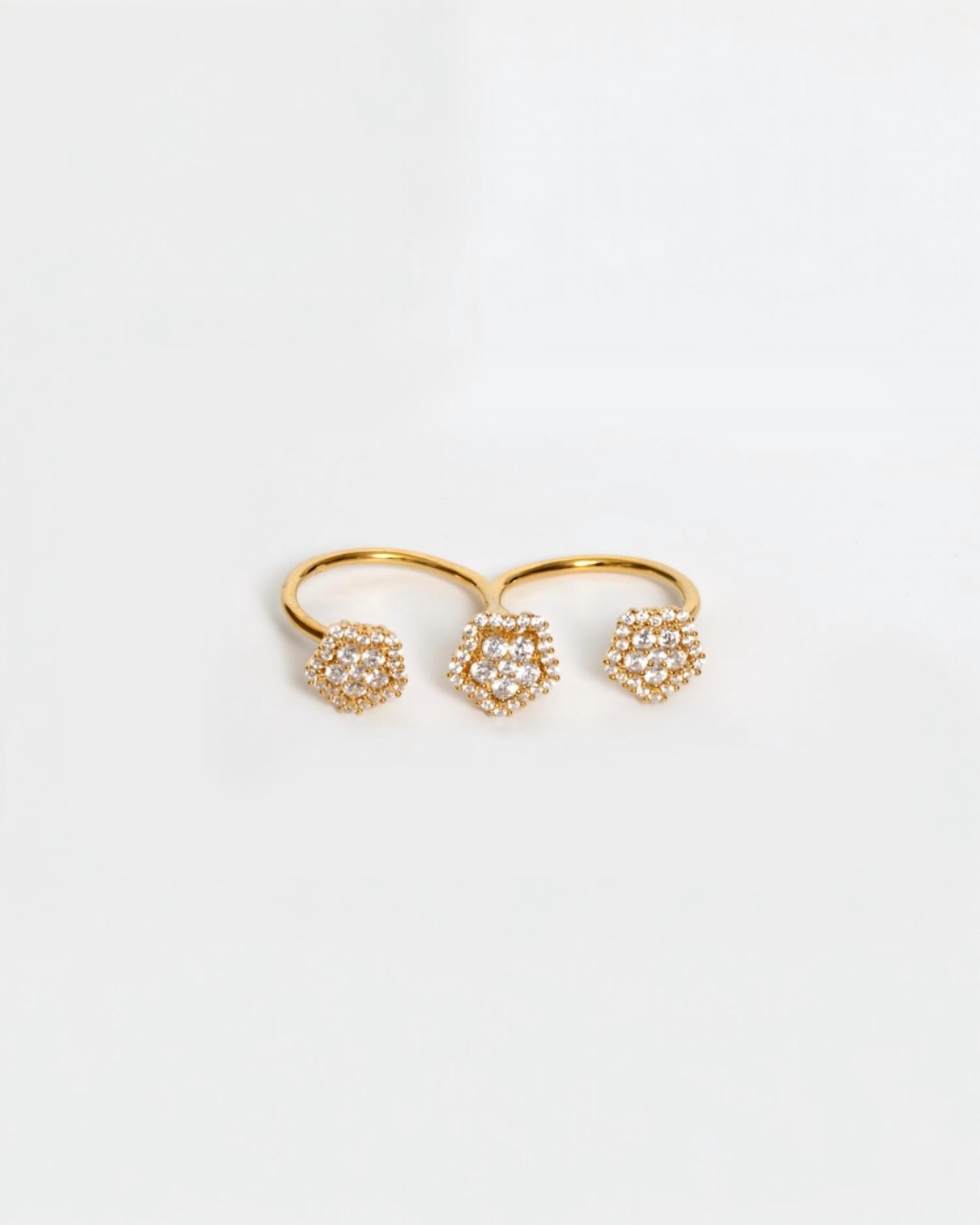 Avenue Chic - Flower Two-Finger Ring