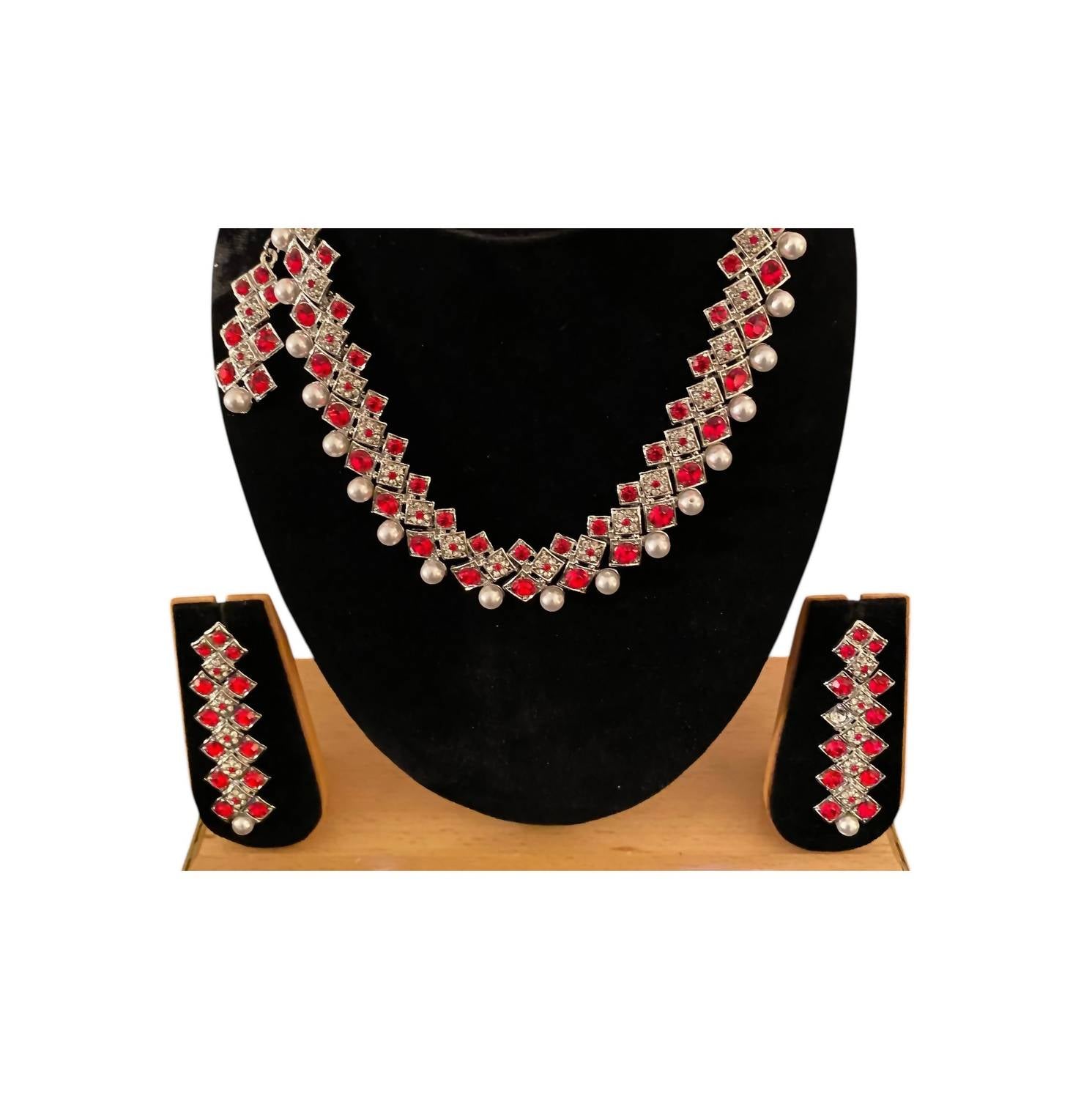 Donna Vinci - Women's J179 Necklace And Earrings Jewelry Set