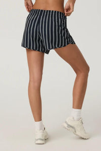 Vuori - Clementine 4" Short 2.0