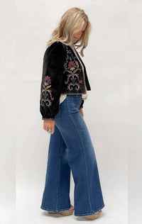 Modenaire - Floral Embroidered Bolero With Trim