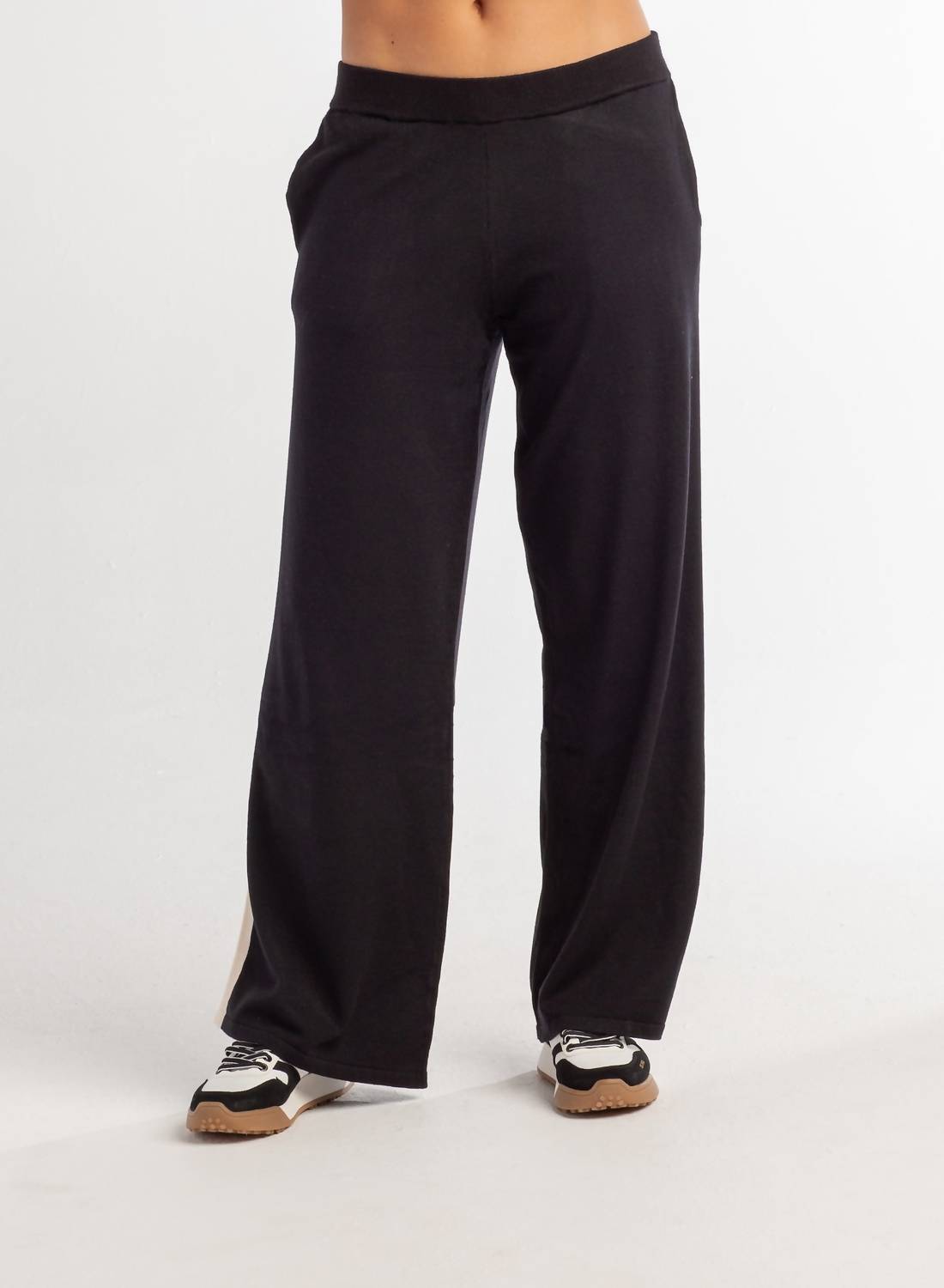 Red Haute - Women's Lux Sweater Knit Lounge Pants