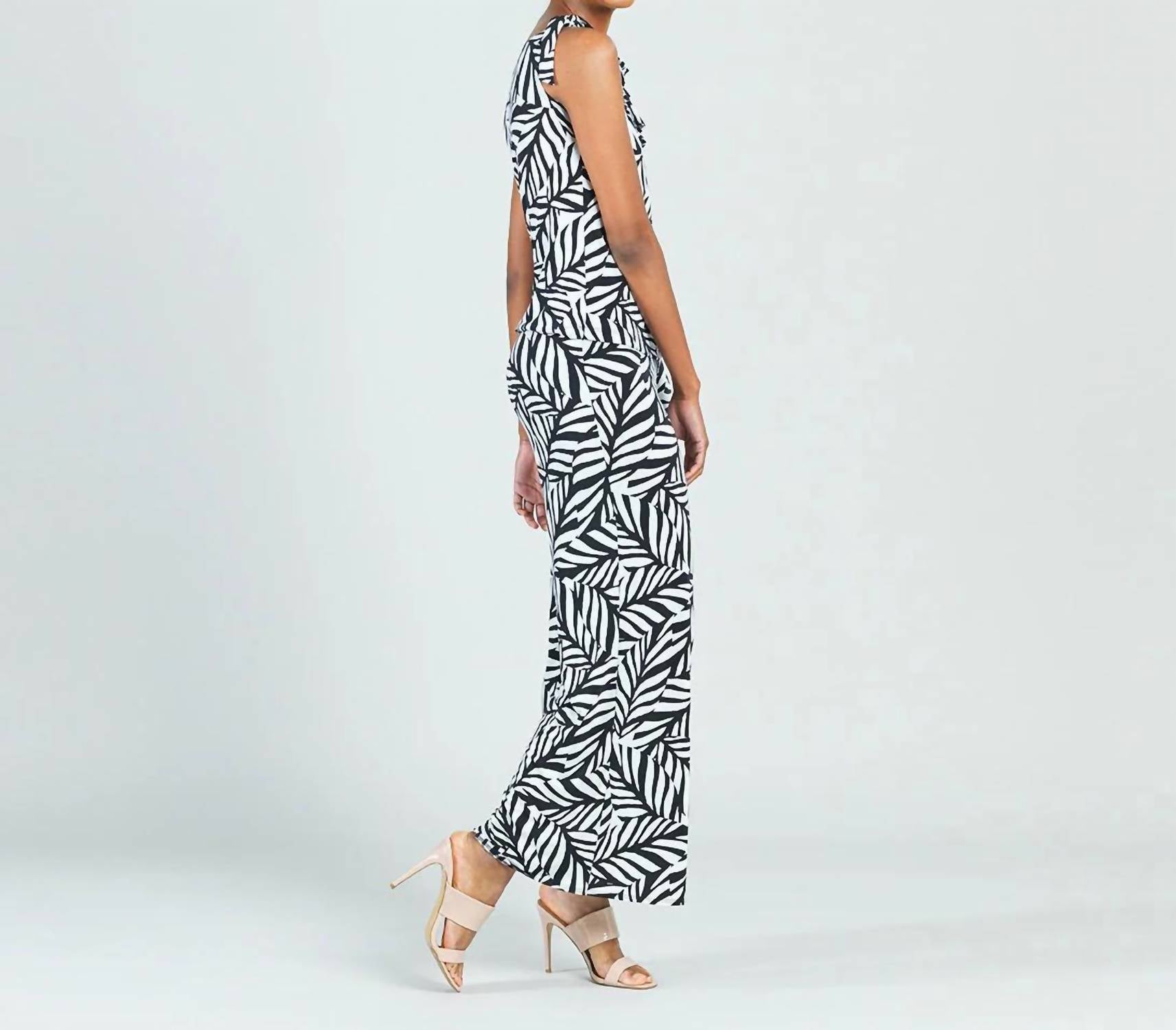 Clara Sun Woo - One Shoulder Top